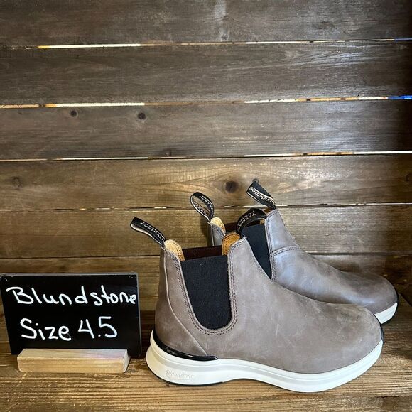 New Womens Blundstone‎ Original 2141 Gray Leather Sneaker Ankle Boots Size 7.5 M - Picture 1 of 6